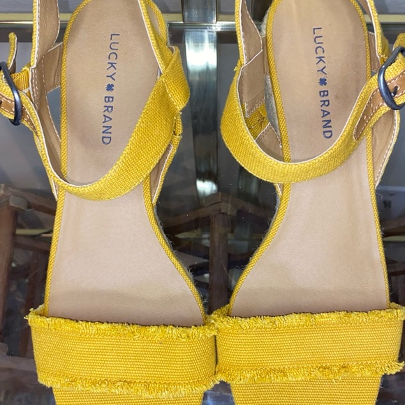 🍀Lucky Brand Mindra wedge espadrille . Size 10W - Picture 4 of 8